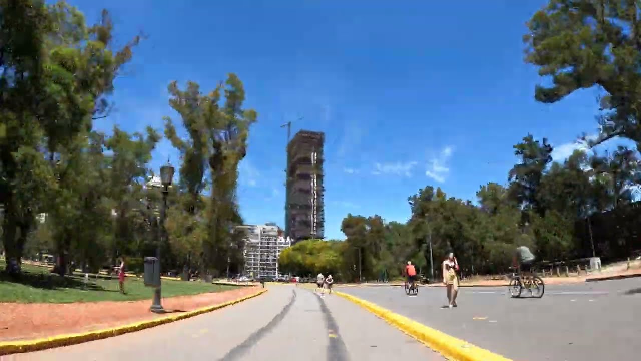 Video Thumbnail: Una vuelta al Rosedal