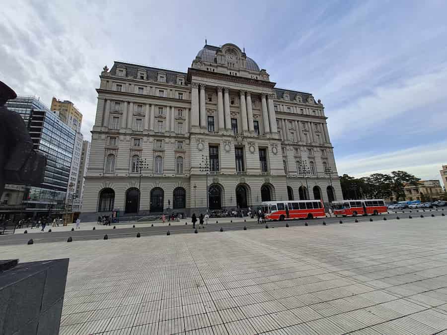 Centro Cultural Kirchner (CCK)