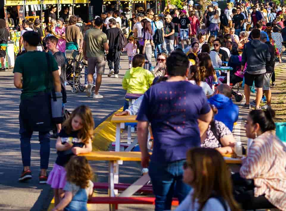 La Cultura Emergente en los bosques de Palermo