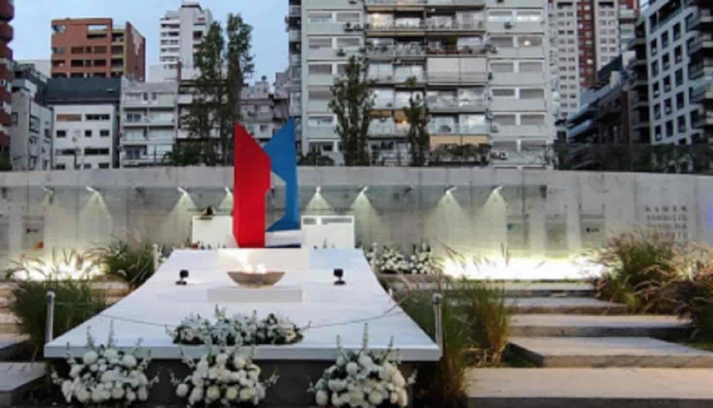 Monumento1 (1)
