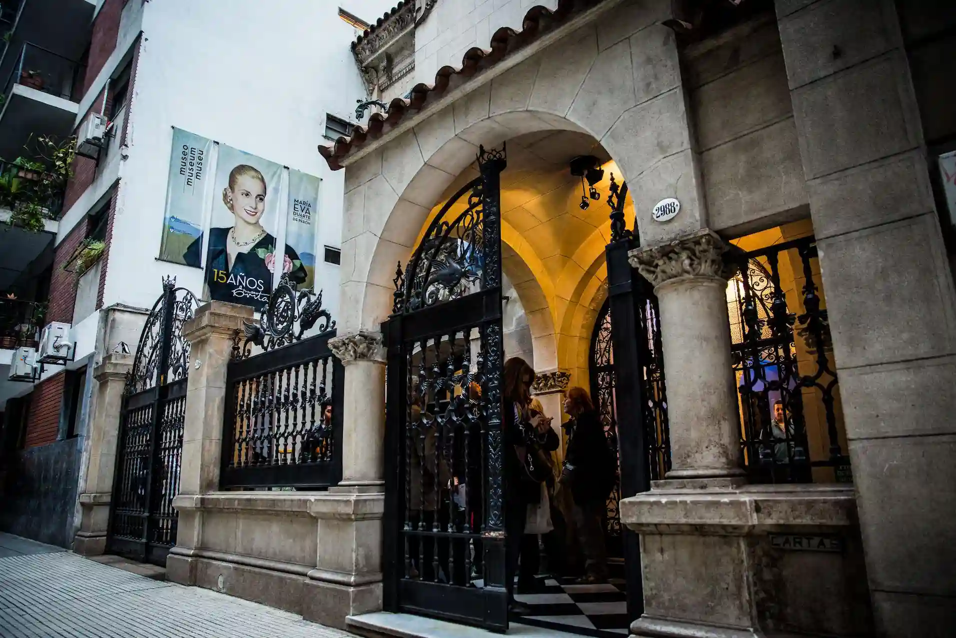 Biblioteca Norberto Ivancich